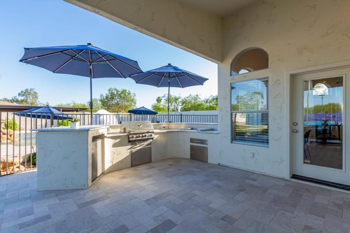 Sweetwater Estate-pool-spa-sportcourt-putt Grn Scottsdale