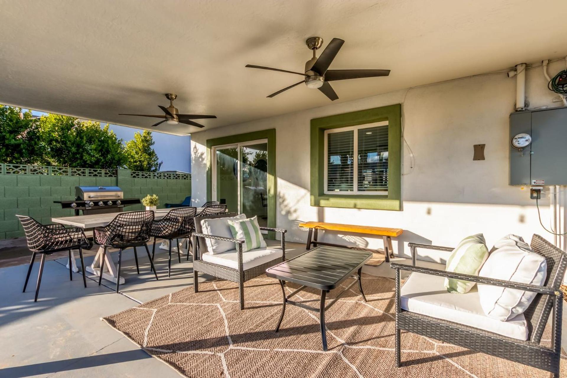 Desert Rose Family Retreat-free Htd Pool-2 Primarys-bar *