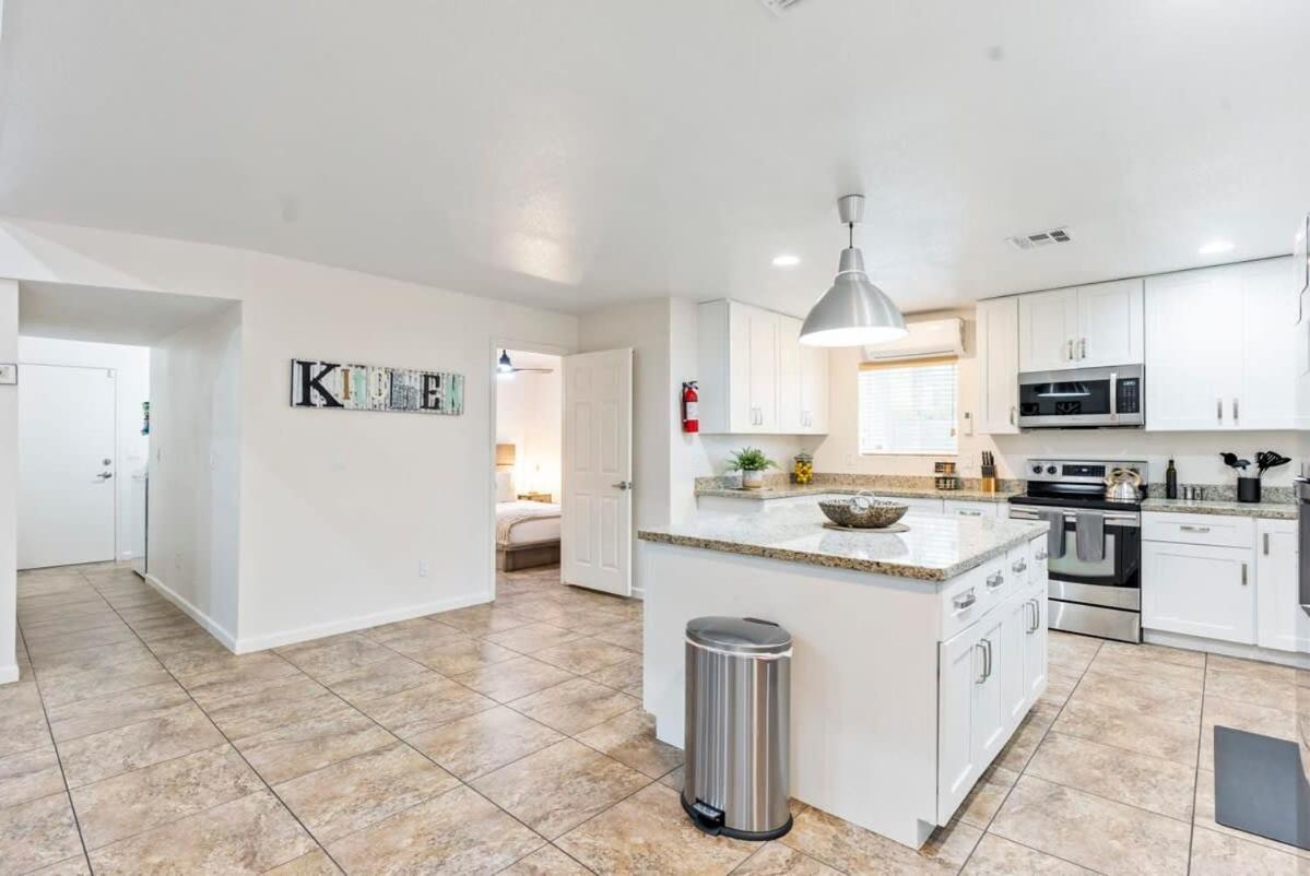 4bd Pool Basketball Hot Tub Pool Table Scottsdale