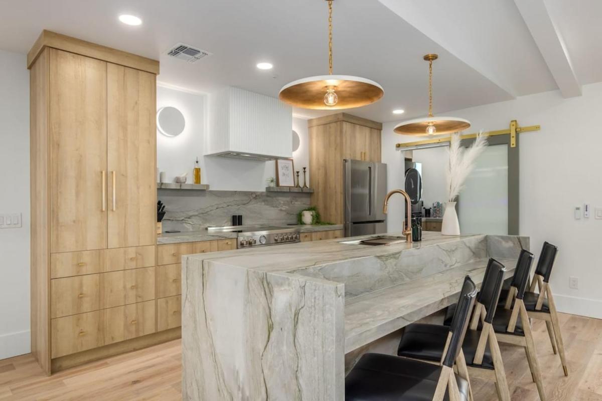 Lux Family Retreat-free Htd Pool-3 En-suites Scottsdale