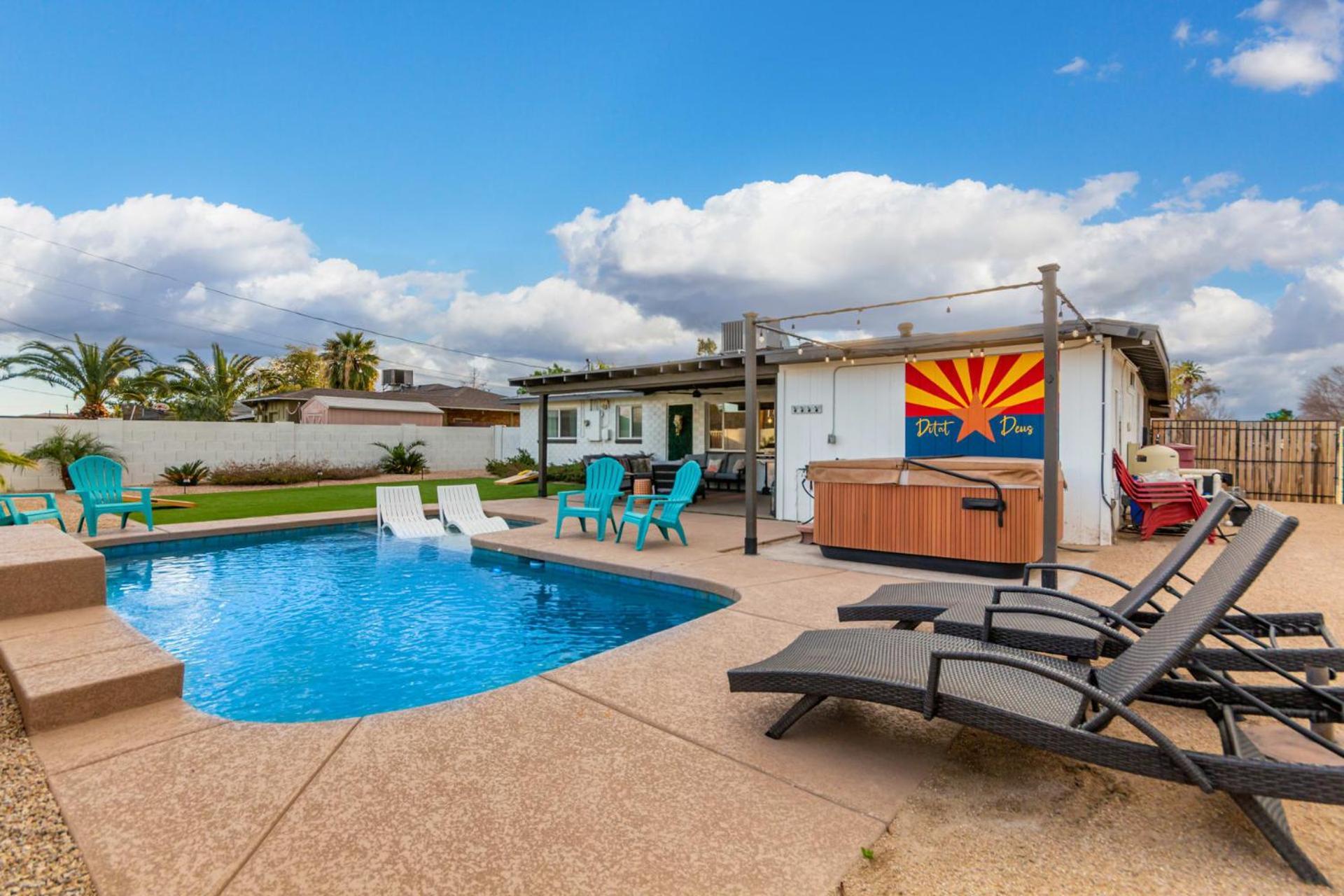 Holiday home Modern Sw Family Retreat-pool-hot Tub-firepit *