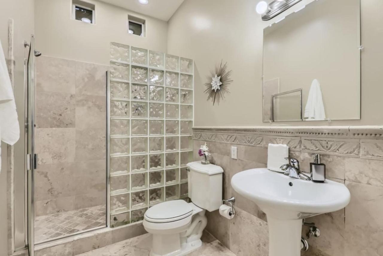 Style Estate, 2 Houses, Putt-putt Course, B-ball Court, Heated Pool