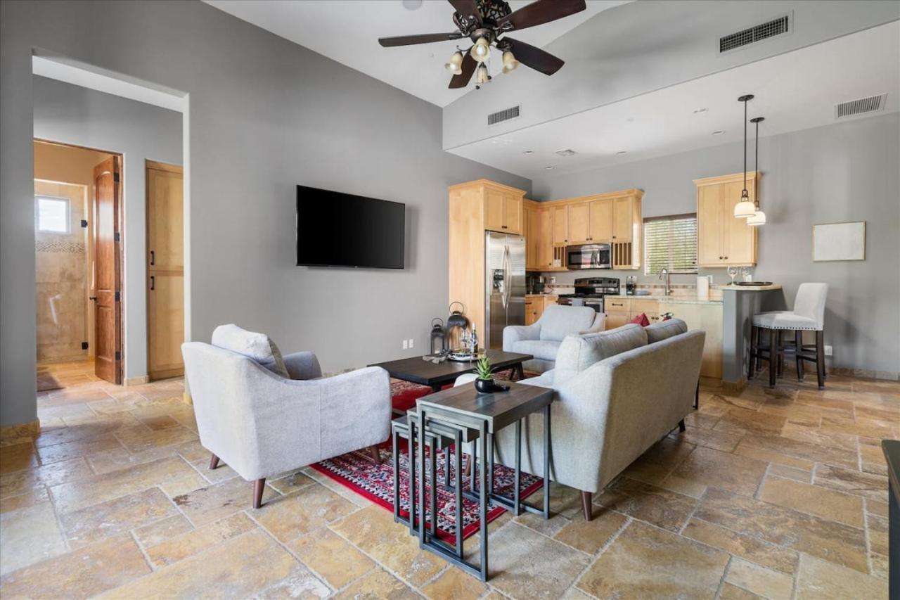 Two Homes-pickleball-batting Cage-sand Volleyball Holiday home *
