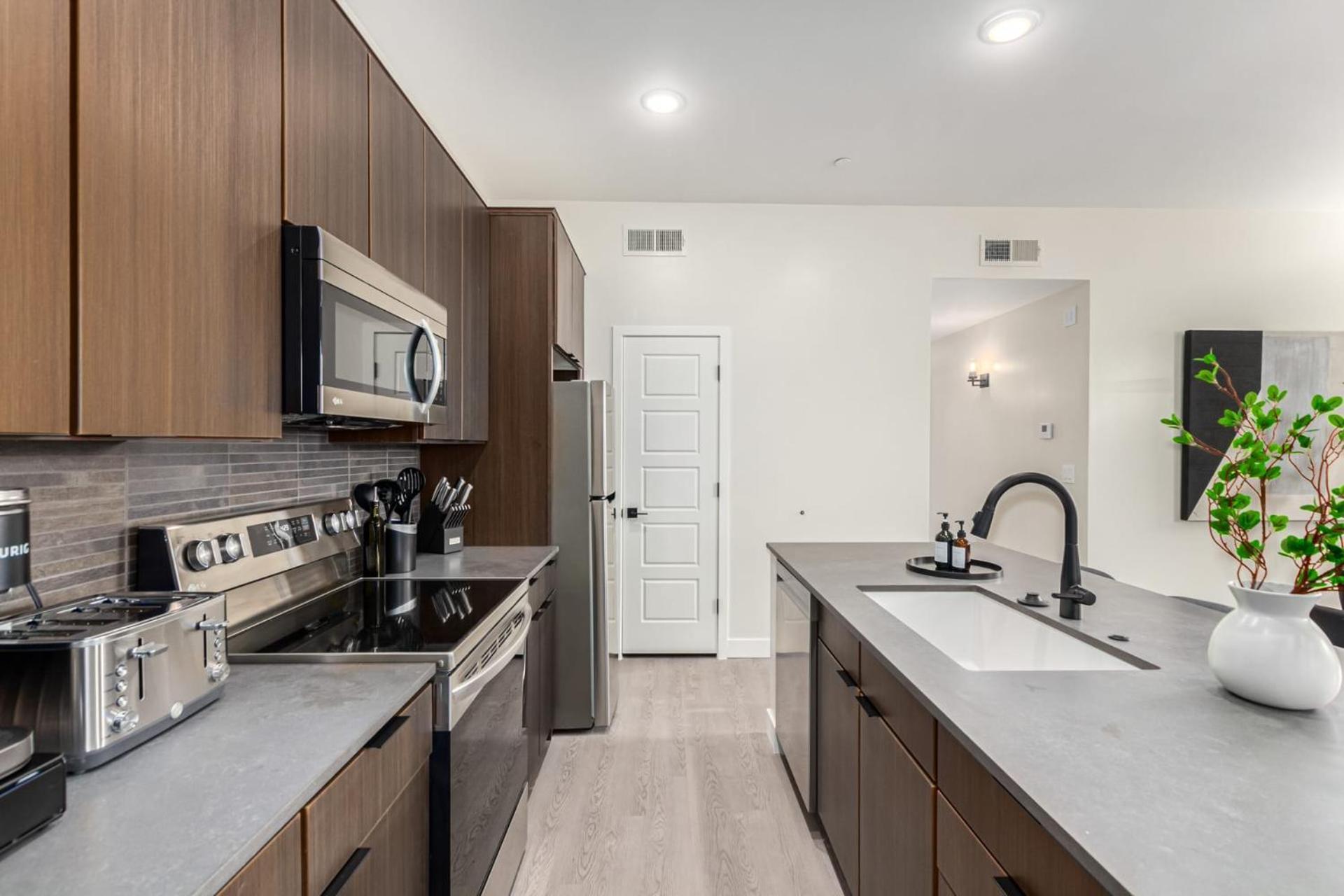 Holiday home Macallister 1006-n Scottsdale-bbq-htd Pool-views