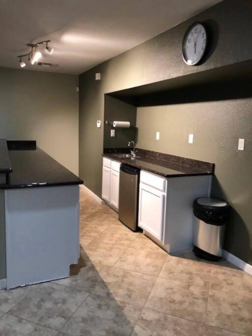Beauty Close To Old Town 1 Bed 1 Bath Scottsdale