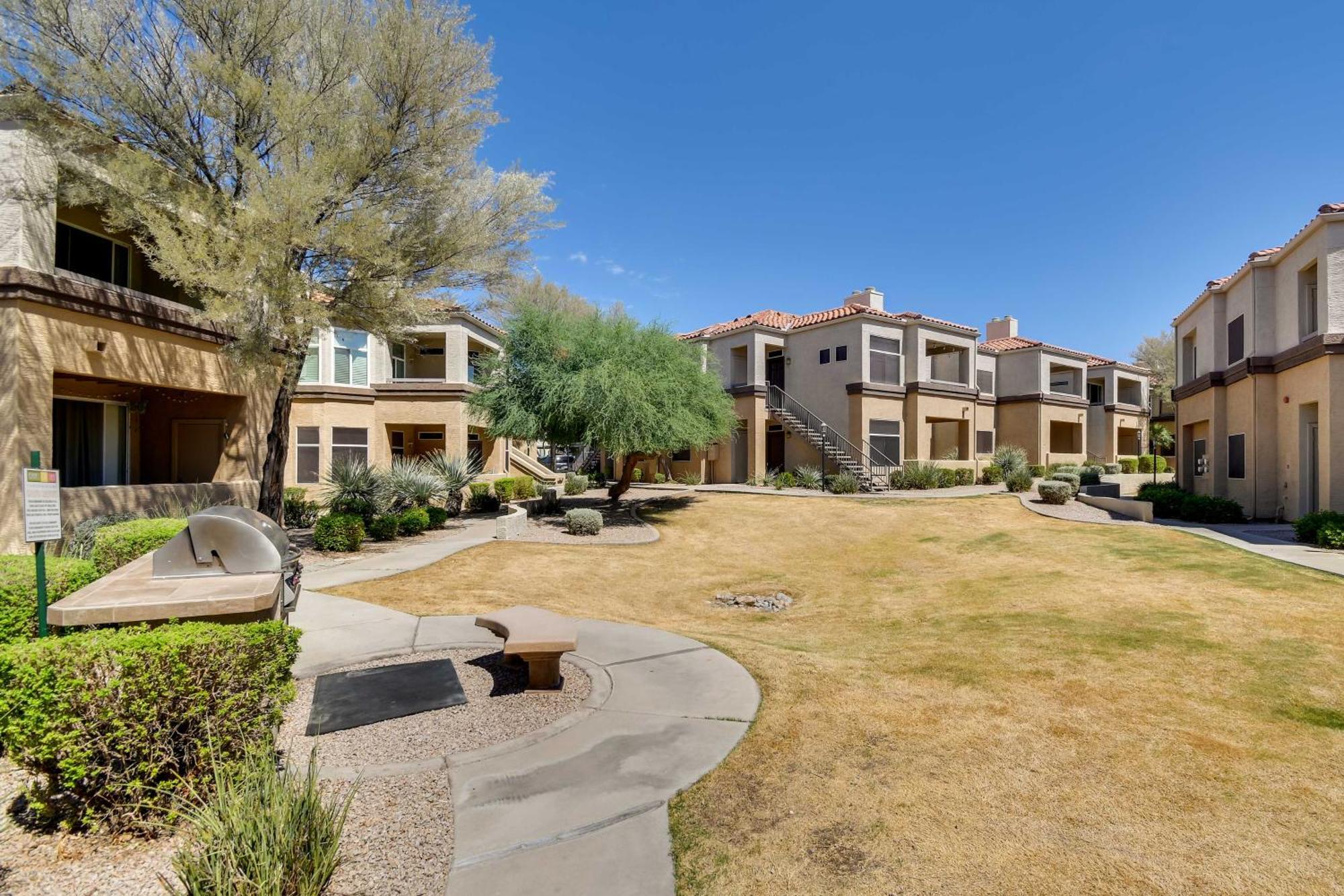 Tranquil With Community Pool! Apartment