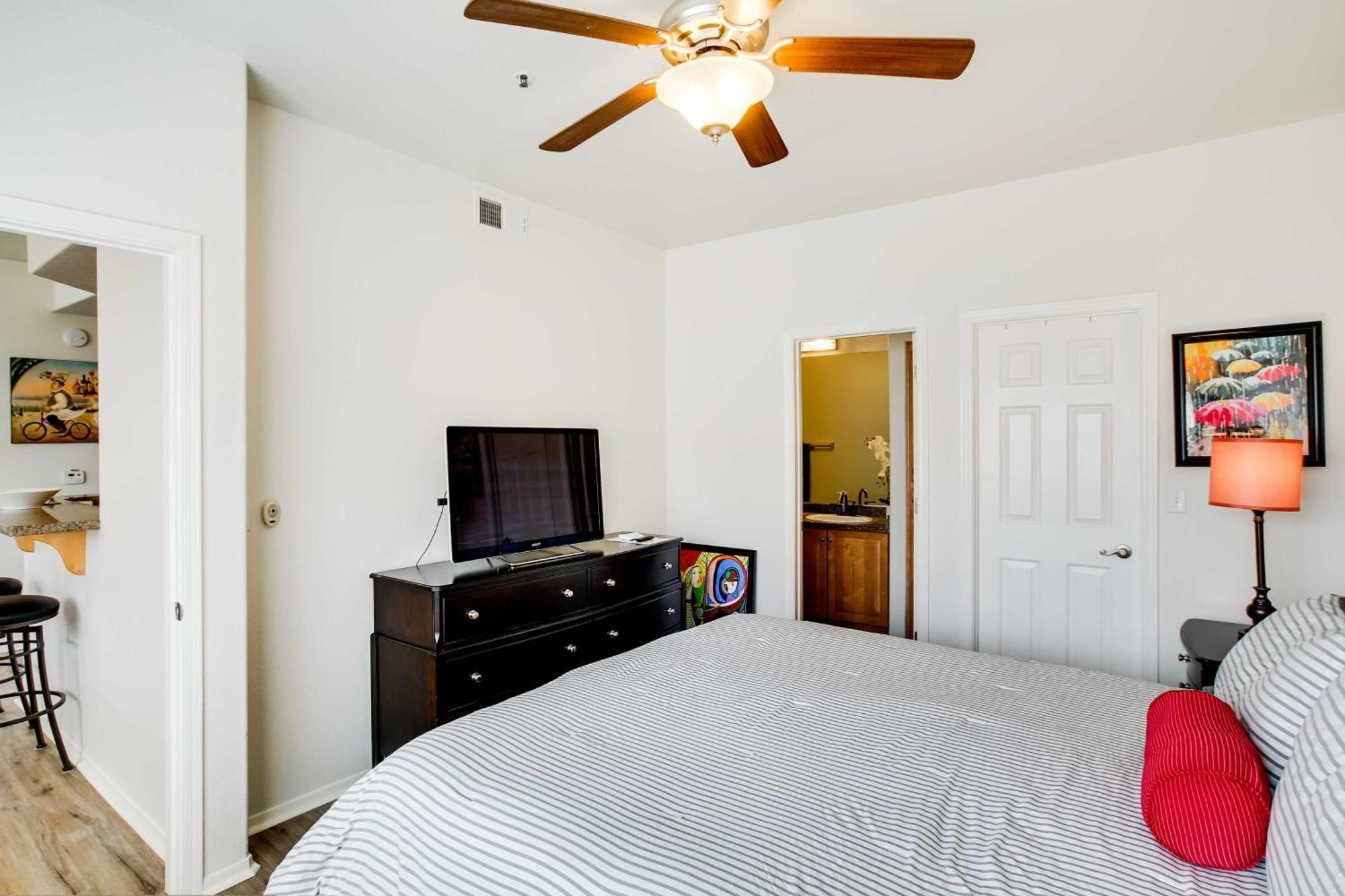 Tranquil With Community Pool! Apartment Scottsdale