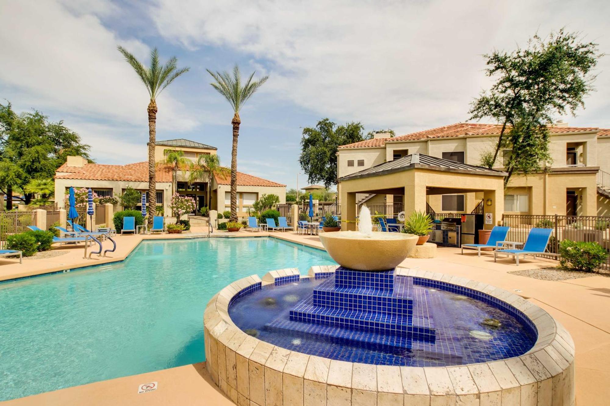 Tranquil With Community Pool! Apartment *