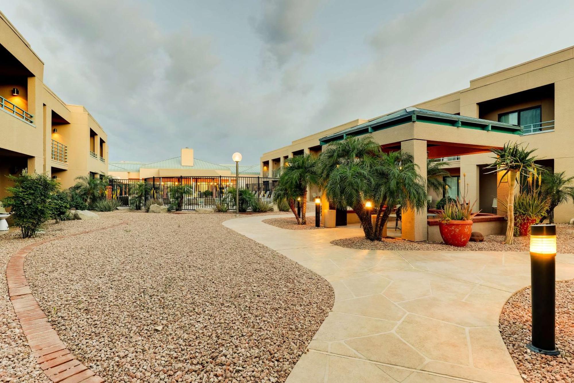 Hotel Sonesta Select At Mayo Clinic Campus