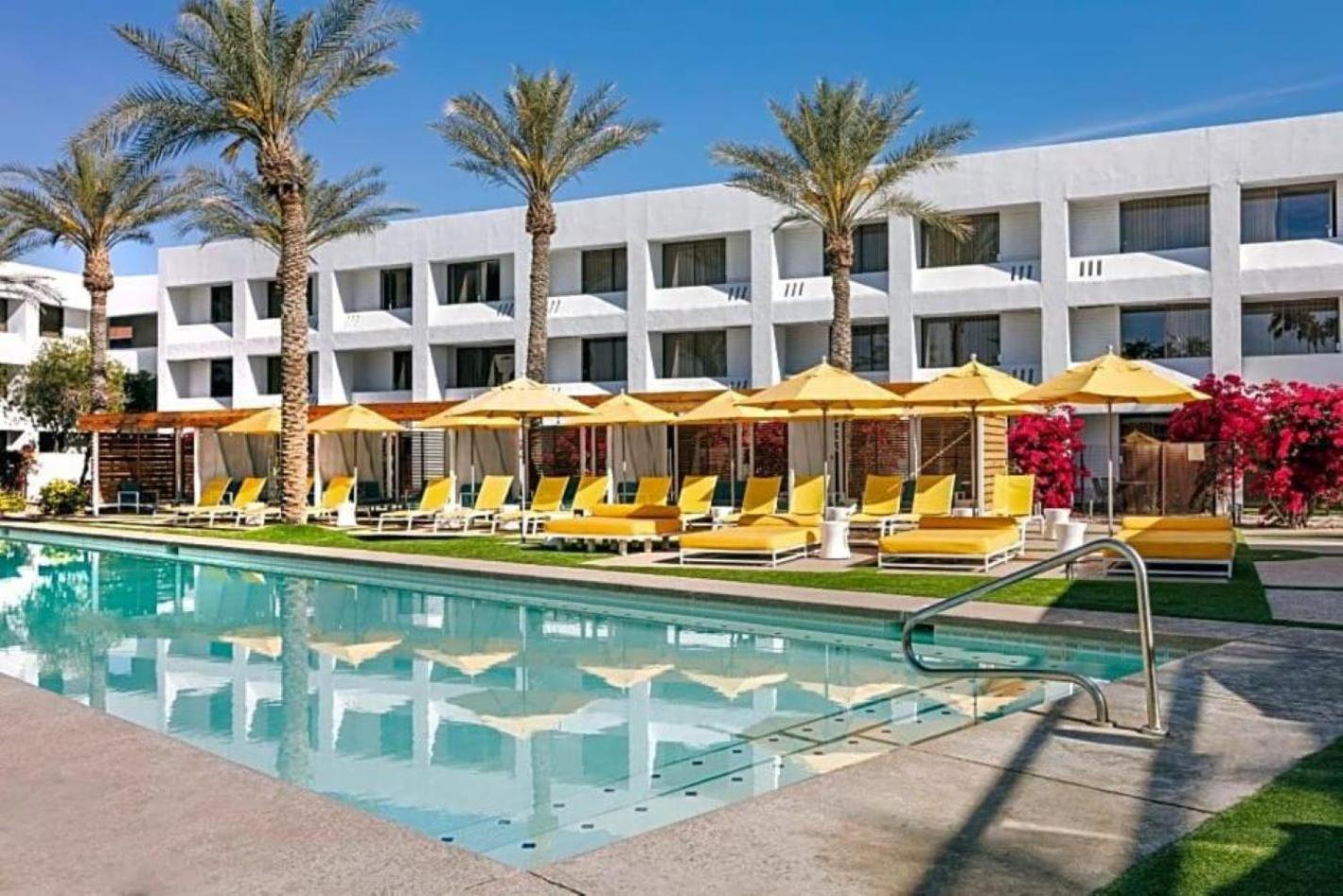 The Monarch 3* Scottsdale