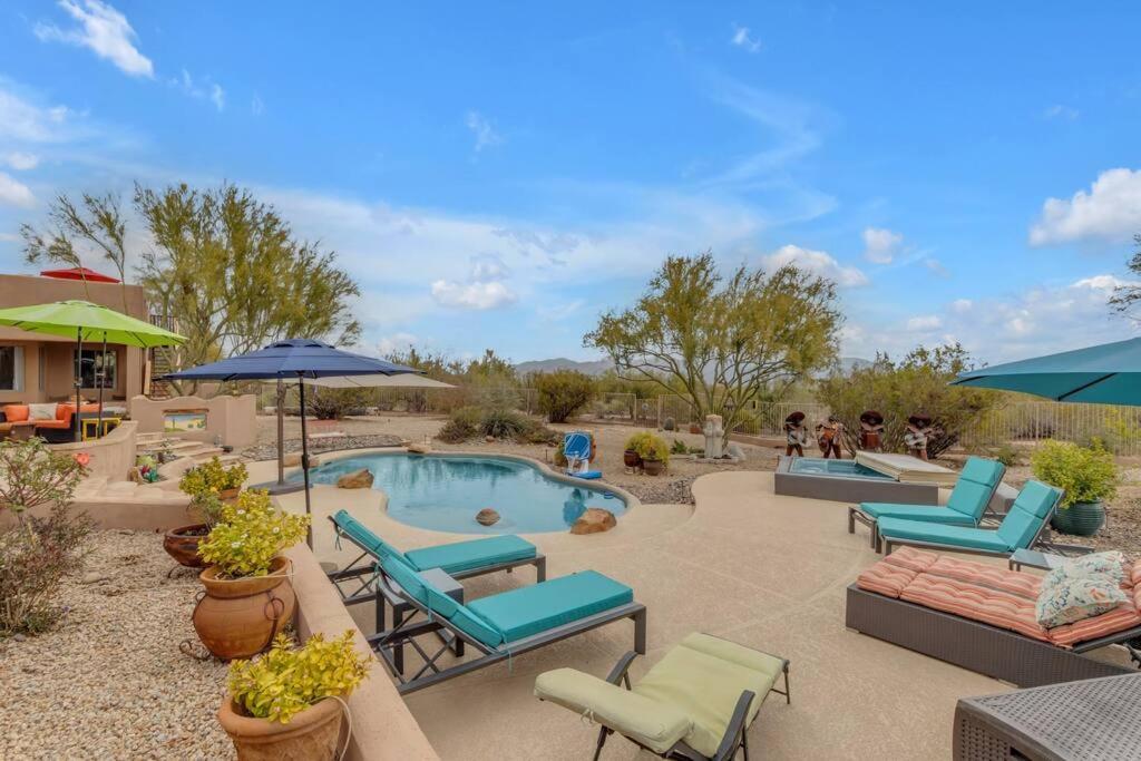 Holiday home Desert Retreat With Dream Backyard *