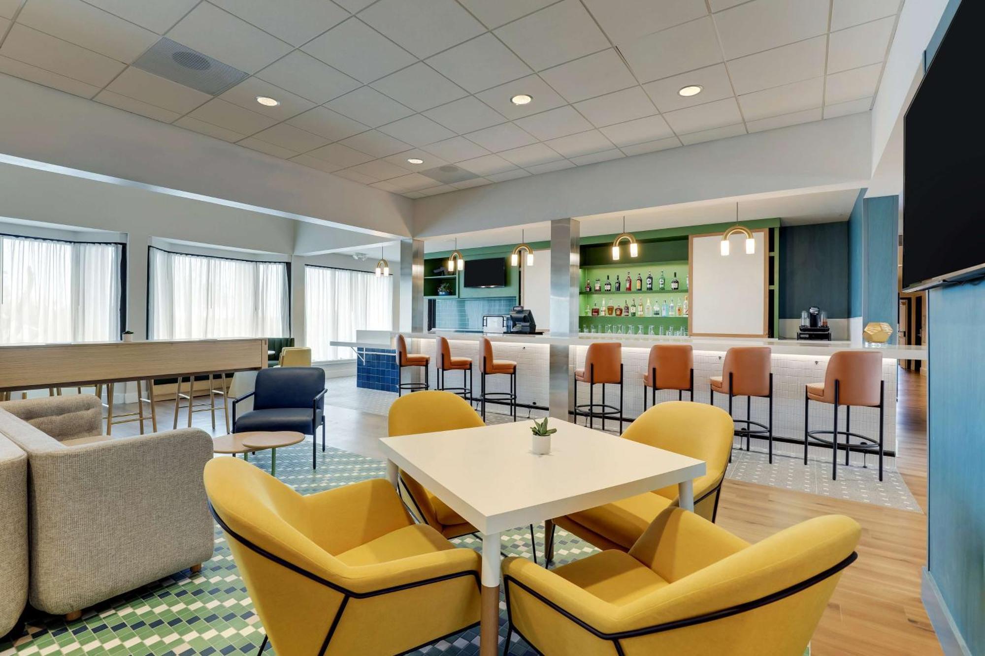 Sonesta Select At Mayo Clinic Campus Hotel