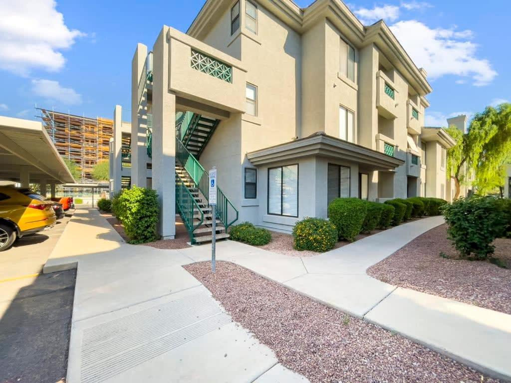 Cozysuites At Kierland Commons With Pool #16