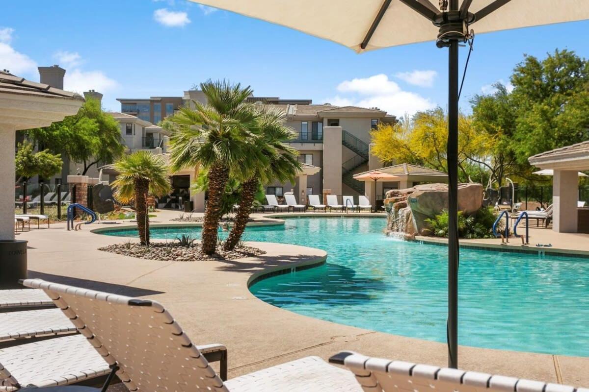 2br Cozysuites At Kierland Commons With Pool #02 Apartment Scottsdale