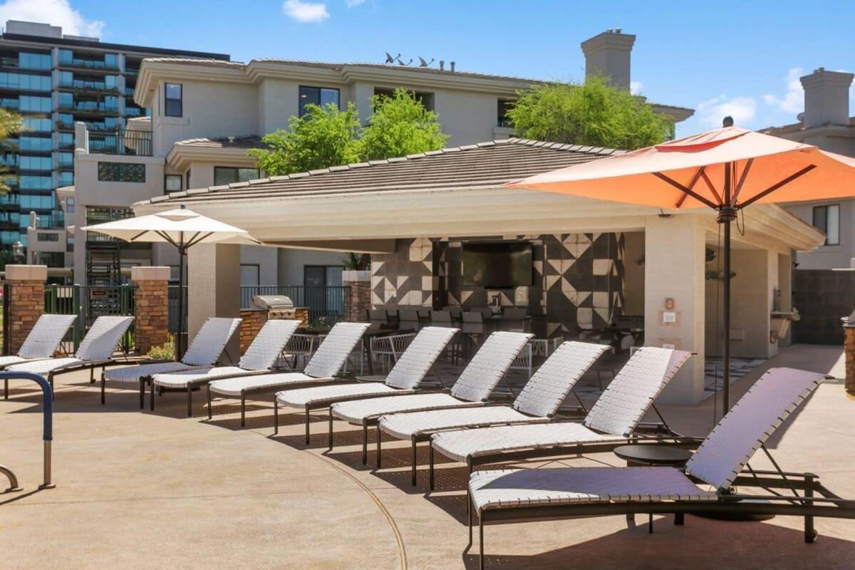 2br Cozysuites At Kierland Commons With Pool #02 Apartment Scottsdale
