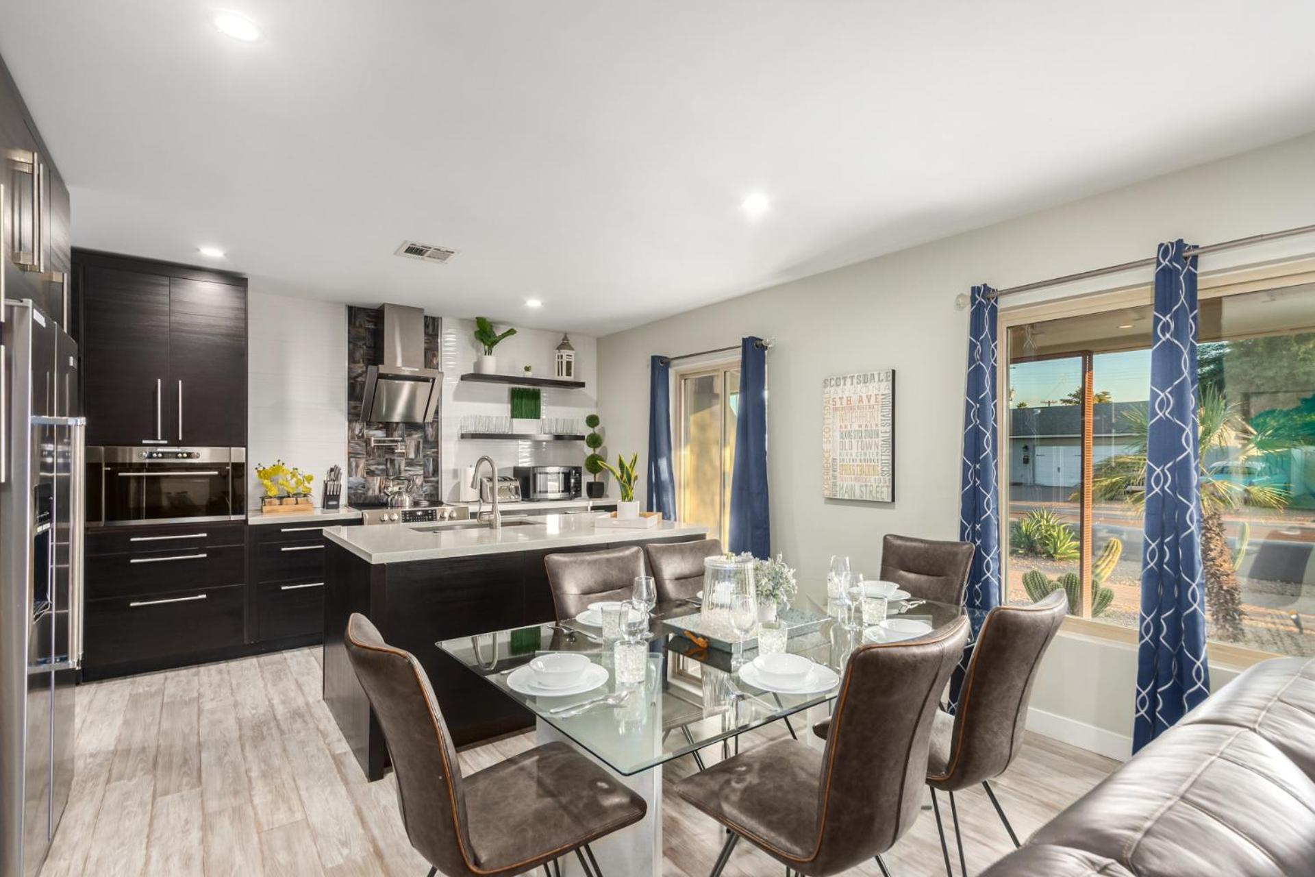 Hot Tub, Heated Pool, Mini Golf, Bbq, 500 Mbps, 50in Tv, Old Town Scottsdale