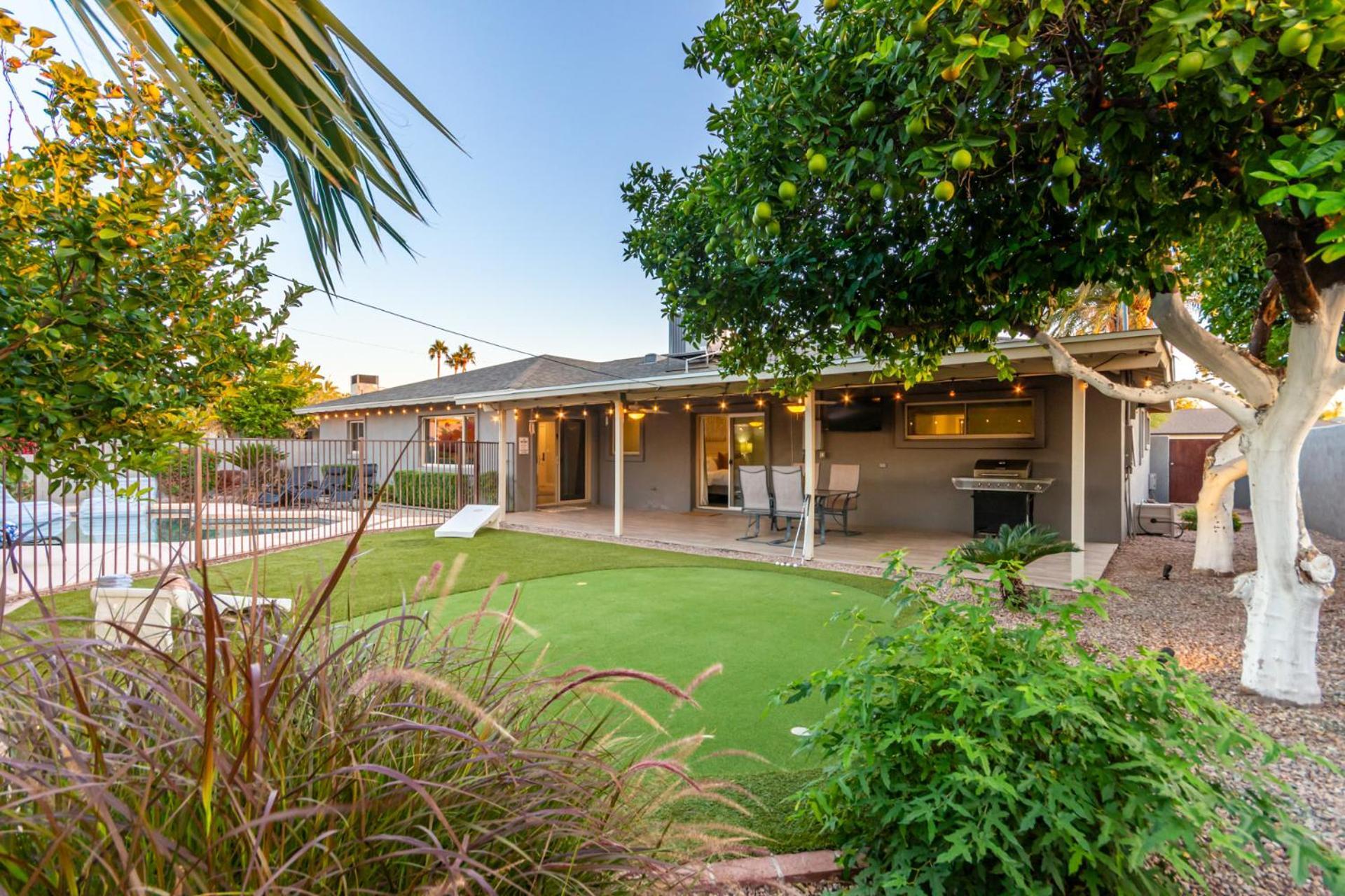 Hot Tub, Heated Pool, Mini Golf, Bbq, 500 Mbps, 50in Tv, Old Town *