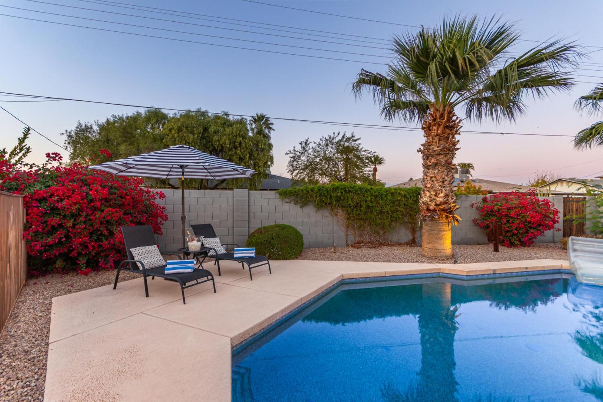 Hot Tub, Heated Pool, Mini Golf, Bbq, 500 Mbps, 50in Tv, Old Town Scottsdale