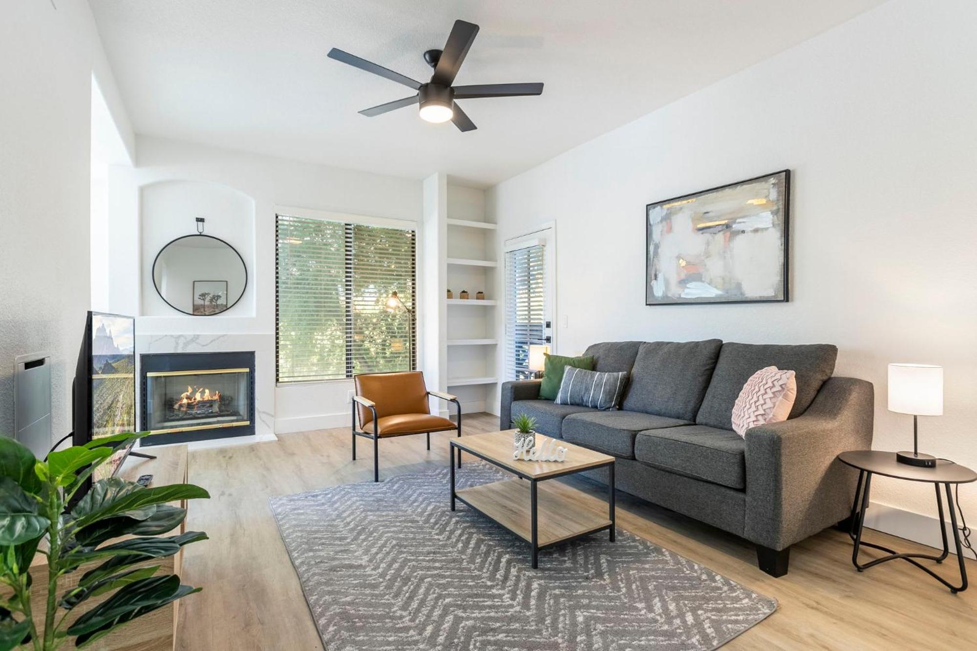 2br Cozysuites At Kierland Commons With Pool #11 * Scottsdale