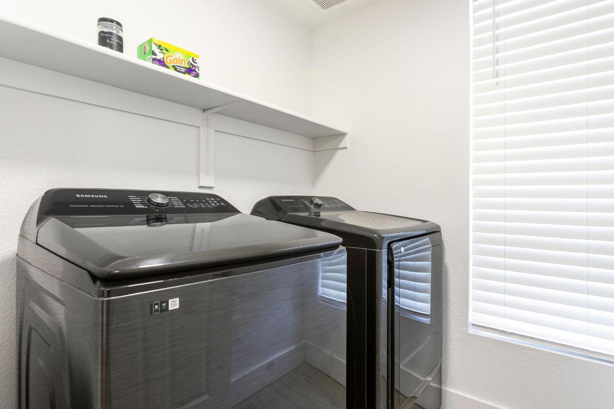 Apartment Cozysuites At Kierland Commons With Pool #16 *