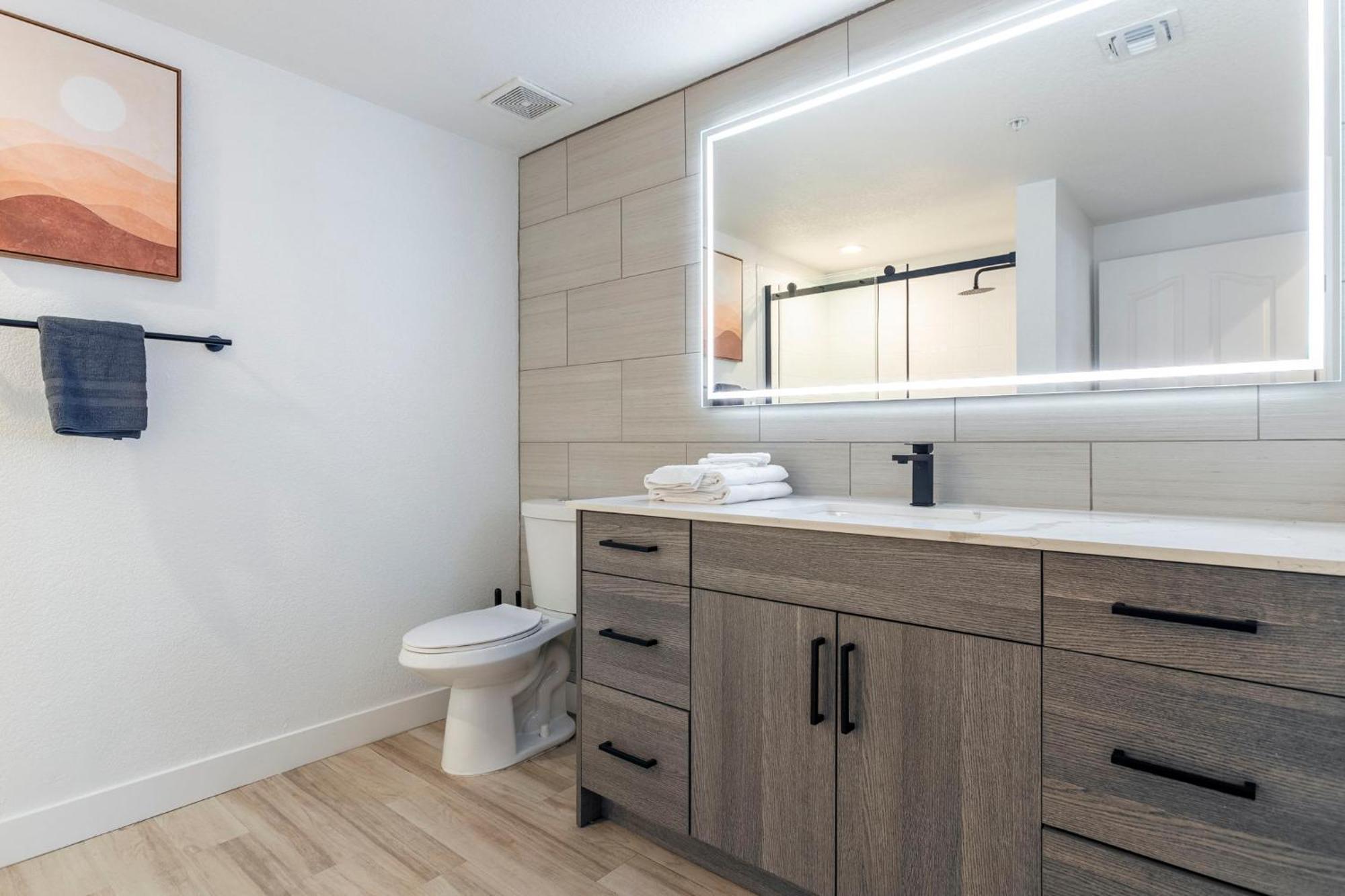 2br Cozysuites At Kierland Commons With Pool #02 * Scottsdale