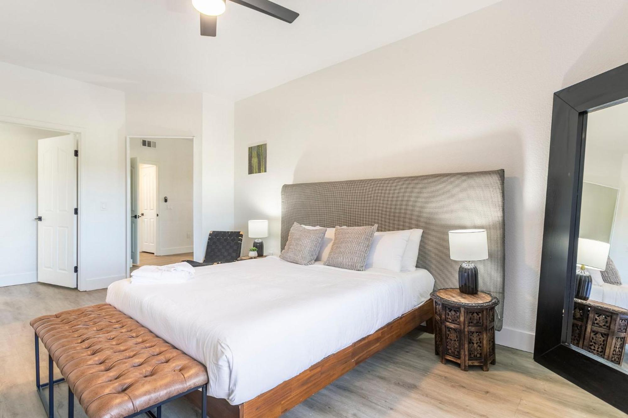 Cozysuites At Kierland Commons With Pool#15 Apartment Scottsdale