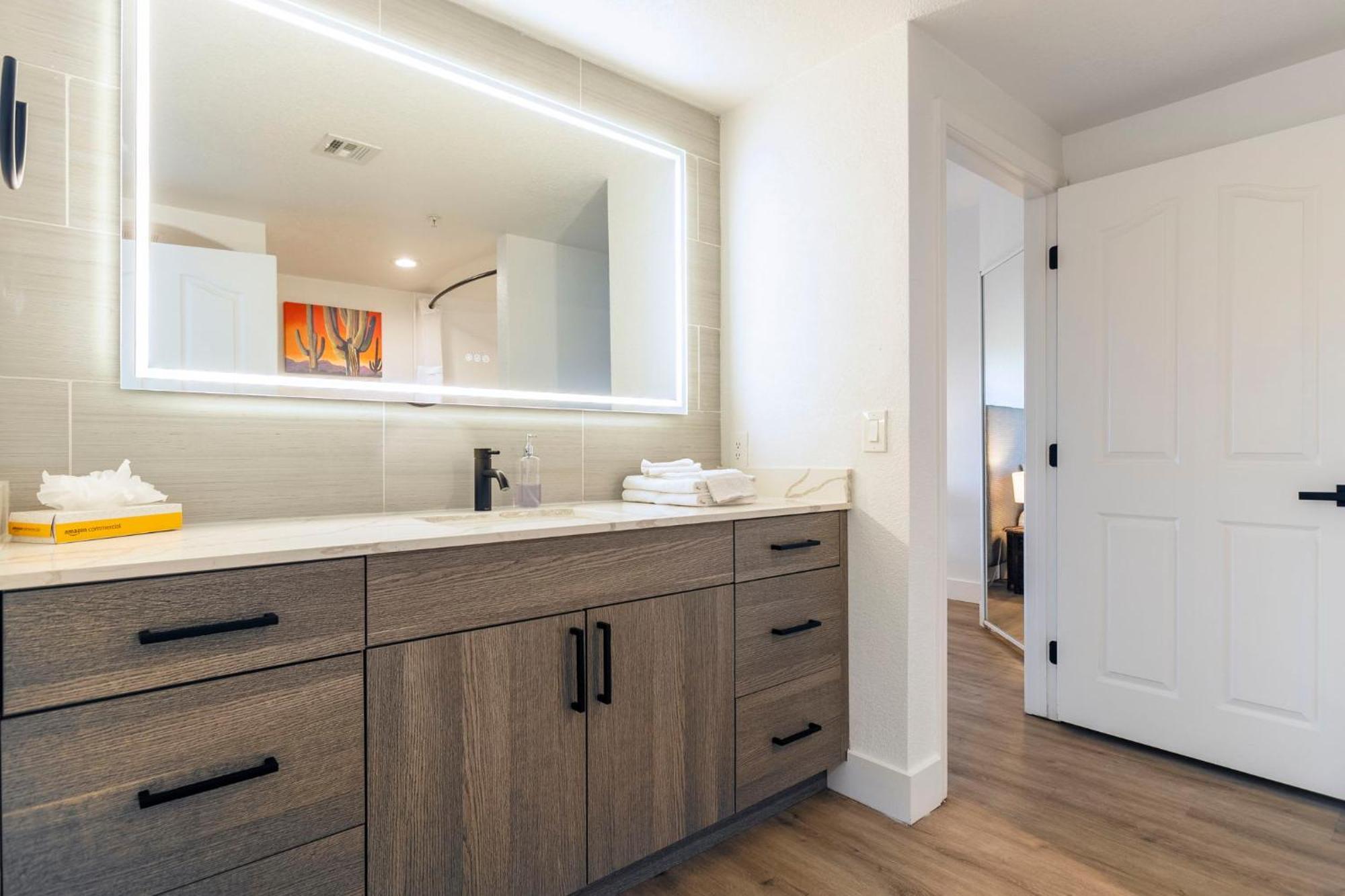 Cozysuites At Kierland Commons With Pool #16 * Scottsdale