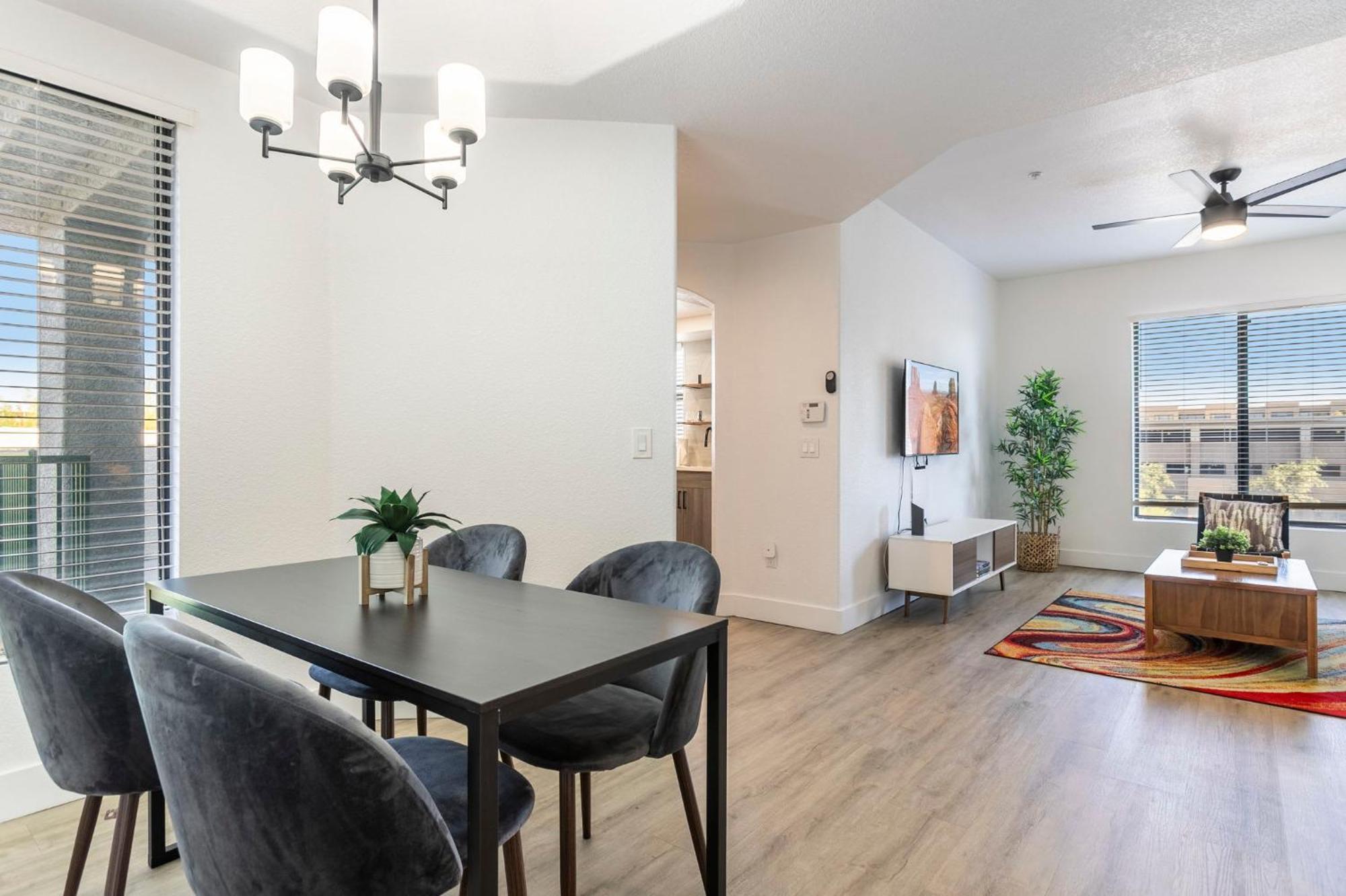 Cozysuites At Kierland Commons With Pool #16 Apartment Scottsdale