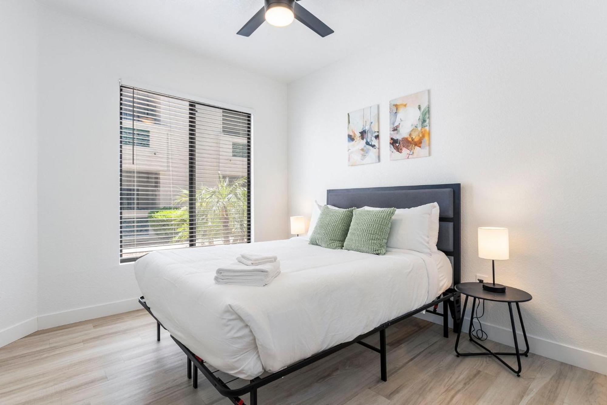 2br Cozysuites At Kierland Commons With Pool #02 Apartment Scottsdale