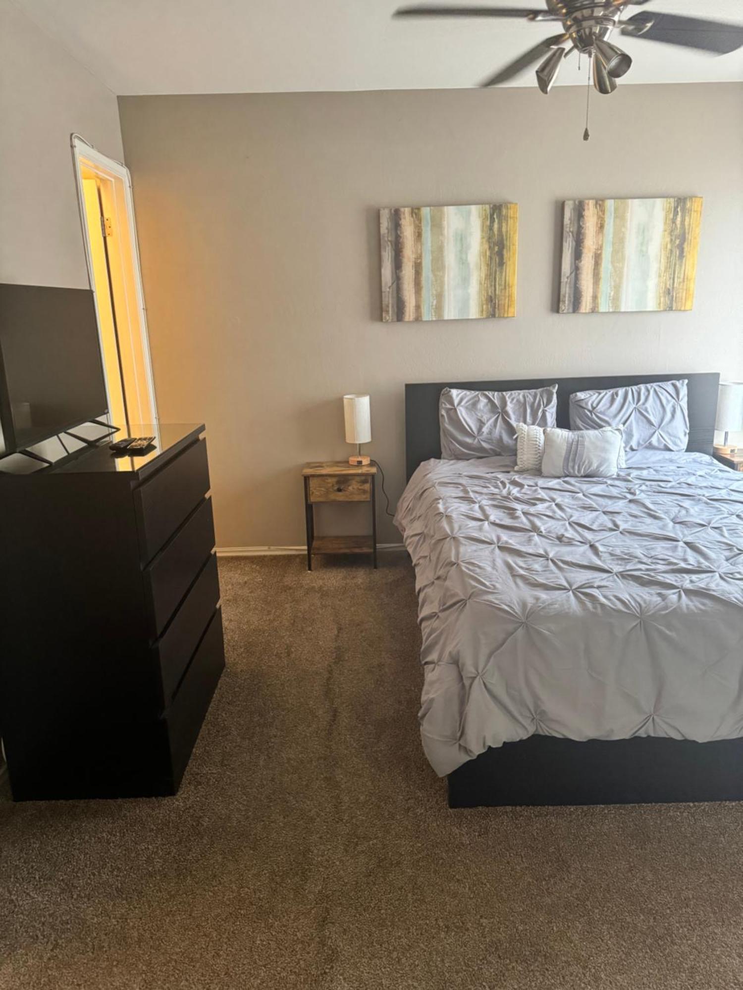 Old Town 2 Bedroom Gem! Scottsdale