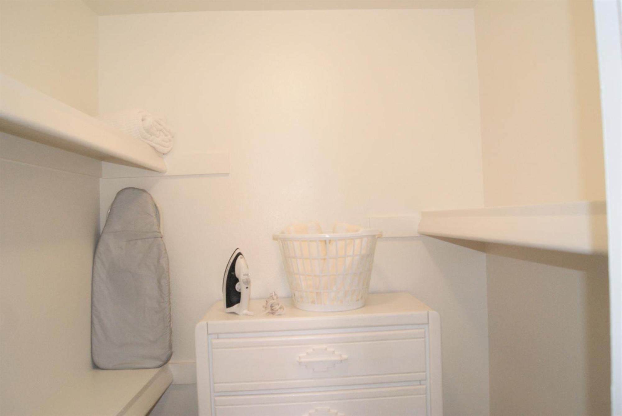148 Fully Furnished 1br Suite-pet Friendly Scottsdale