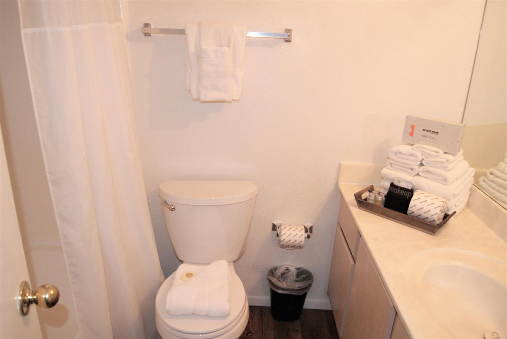 Apartment 223-fully Furnished, Wifi Included Scottsdale