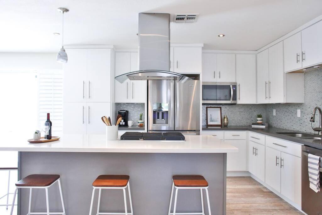 Luxury Oasis With Pool Sleeps 7 - Close To Old Town * Scottsdale