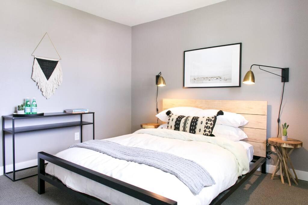 Luxury Oasis With Pool Sleeps 7 - Close To Old Town *
