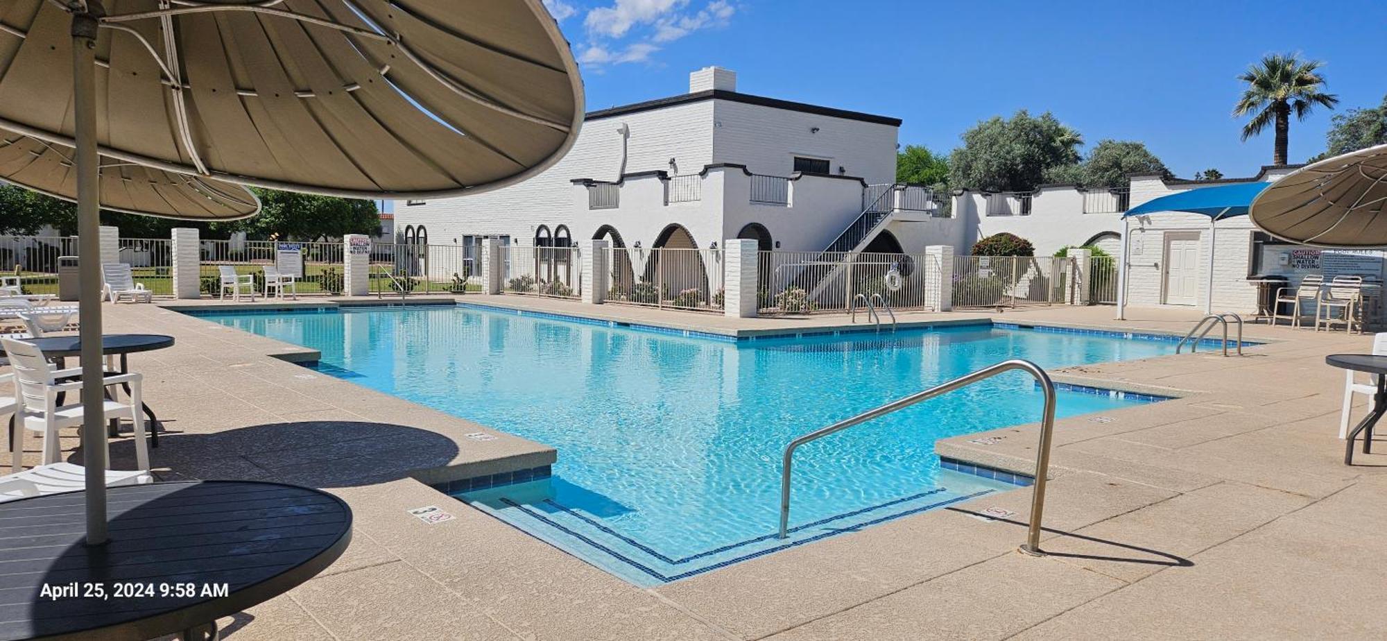 Refreshing Pool Old Town 4 Bdr 3 Full Baths * Scottsdale