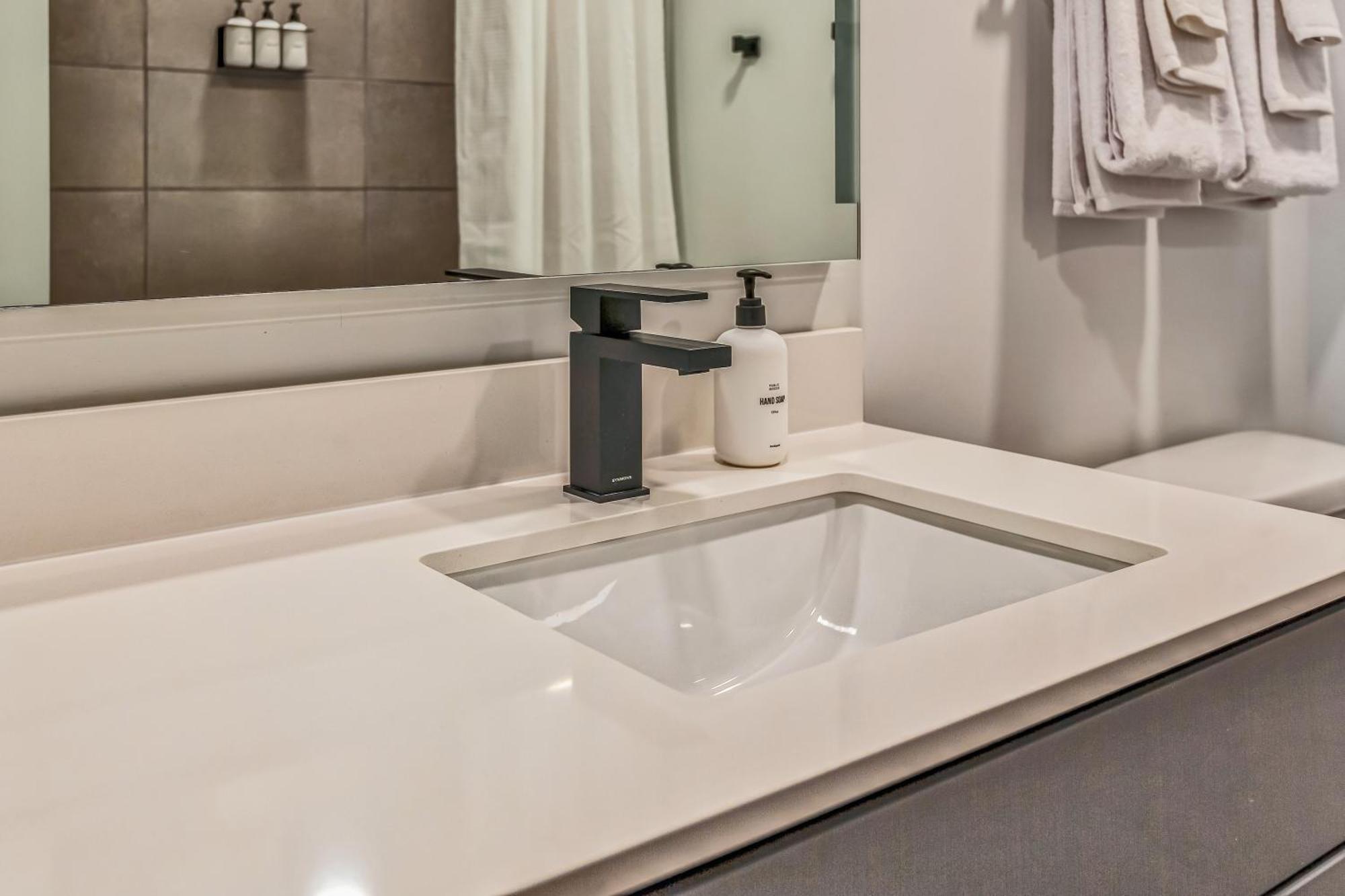 Kasa Quarter Phoenix Apartment *