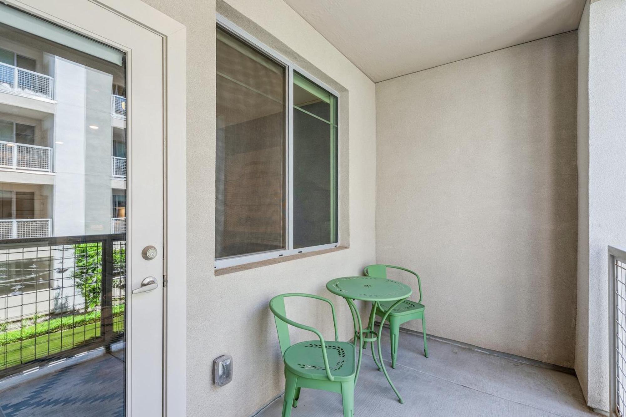 Kasa North Phoenix Apartment *