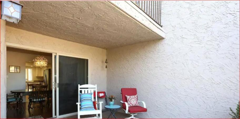 Apartment Swim, Hike, Golf, Shop, View Golfers Frm Ur Patio. Scottsdale