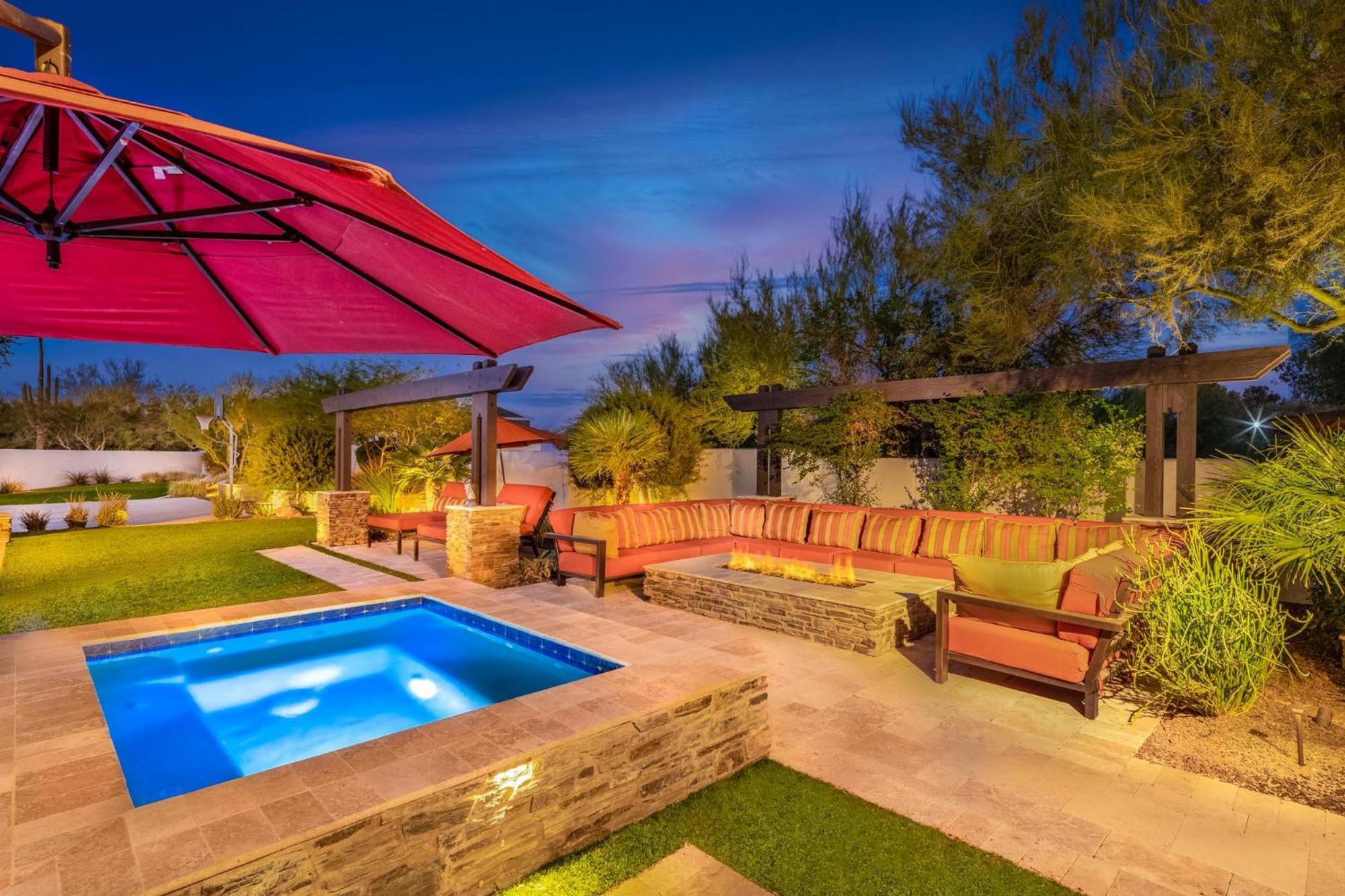 Luxury Estate, Heated Pool, Spa, Game Room, *