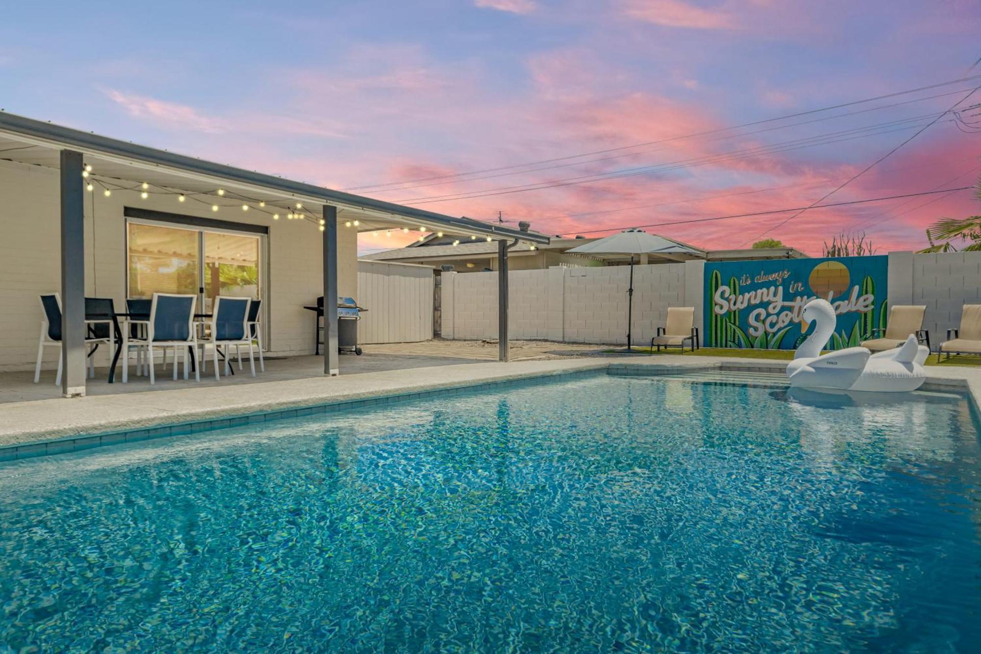 Endless Elegance-mins 2 Old Town-large Groups Holiday home