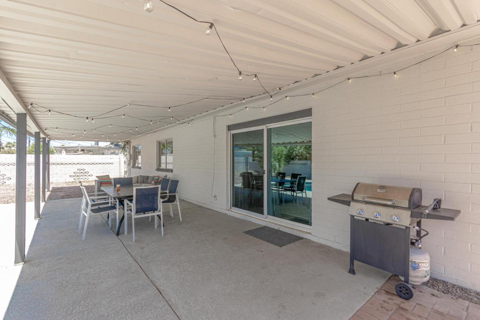 Endless Elegance-mins 2 Old Town-large Groups *