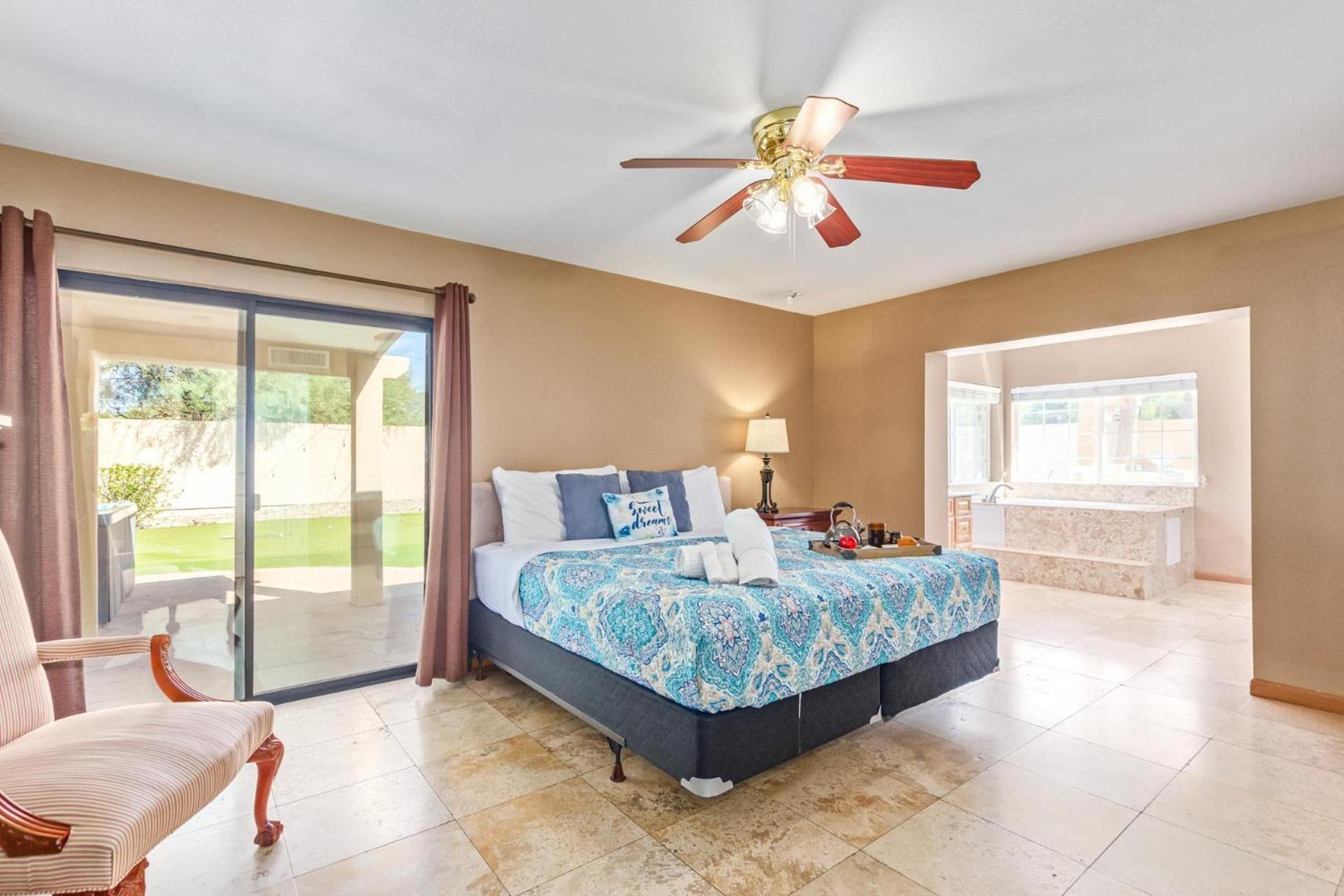 Palace Palms & Play -sports Court-pool-mini Golf Holiday home