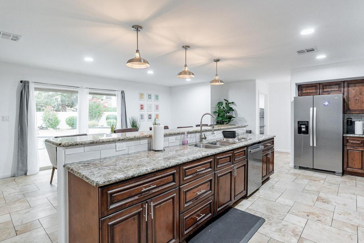 Luxury Old Town W Hot Tub Holiday home