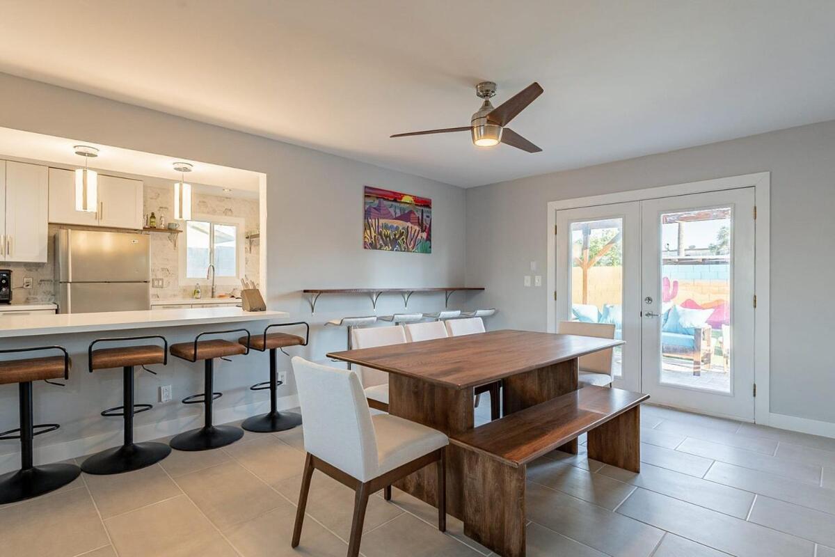 Sleeps 10 With Pool New Everything Holiday home *