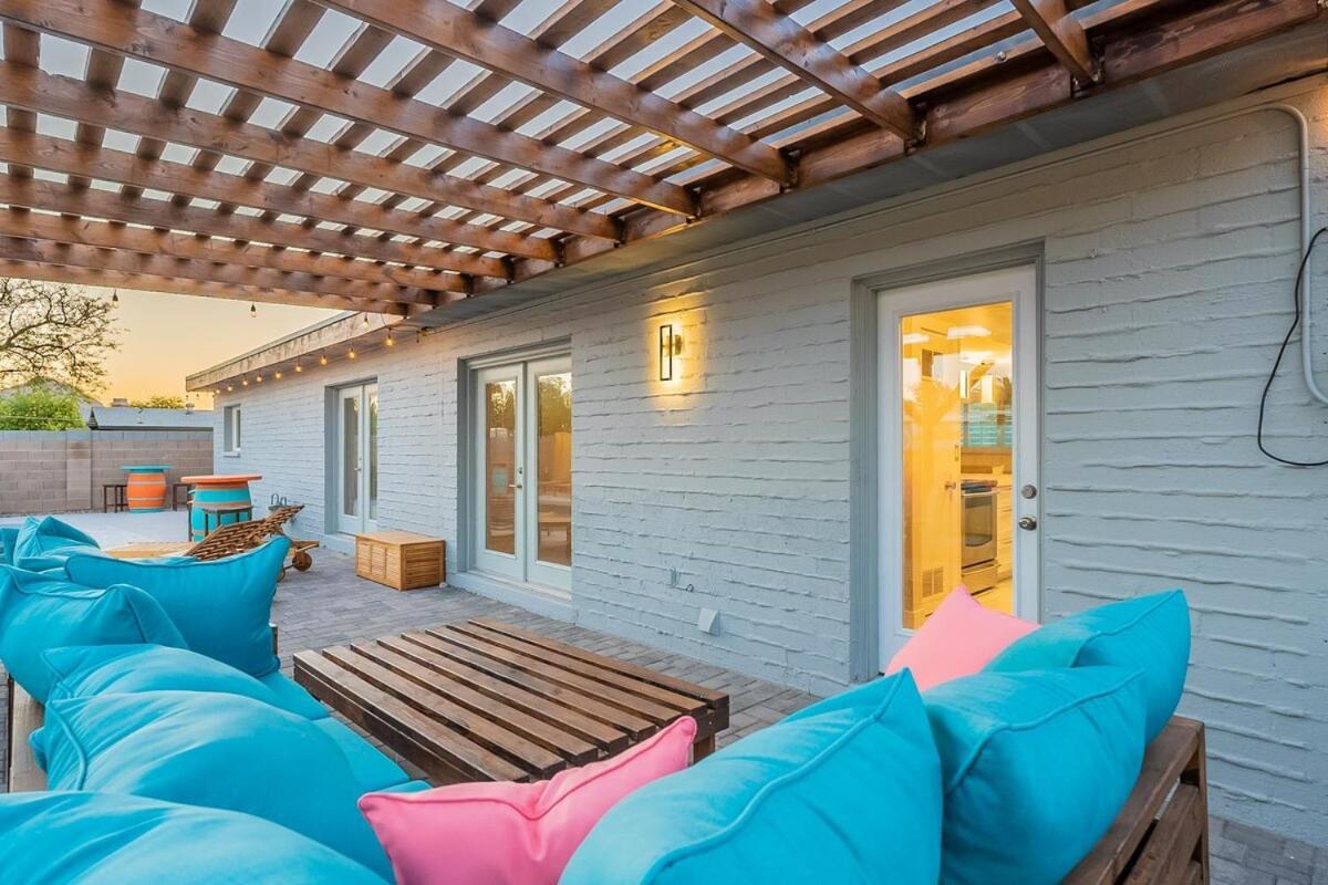 Holiday home Sleeps 10 With Pool New Everything Scottsdale