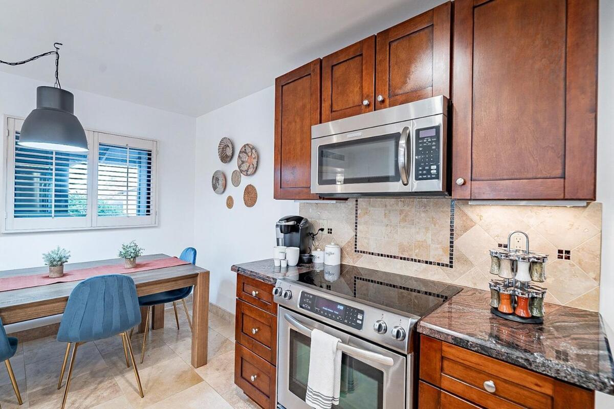 Holiday home Paradise Palms - Heated Pool With Tons Of Space Scottsdale