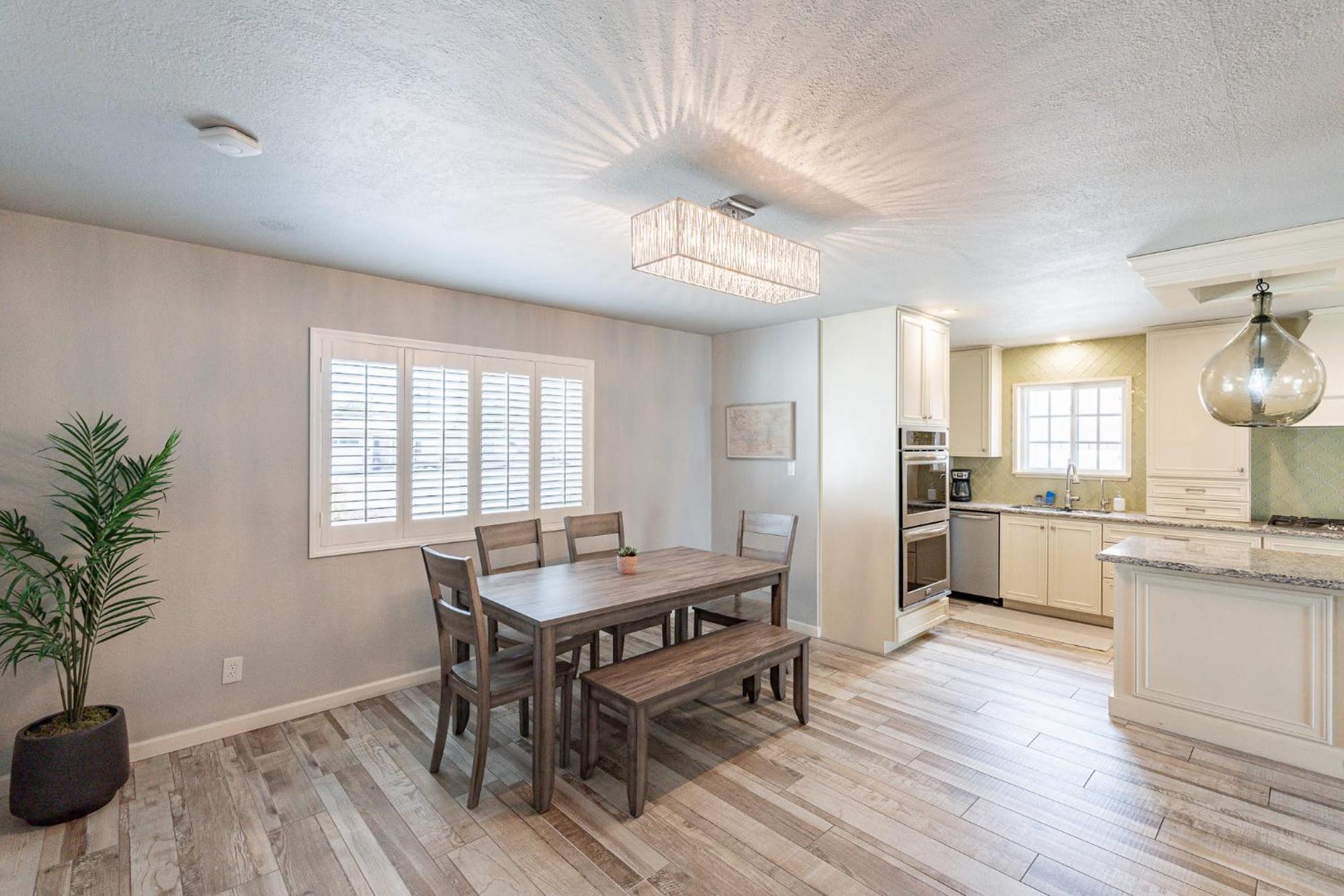Complimentary Heated Pool Close To Oldtown3br Scottsdale