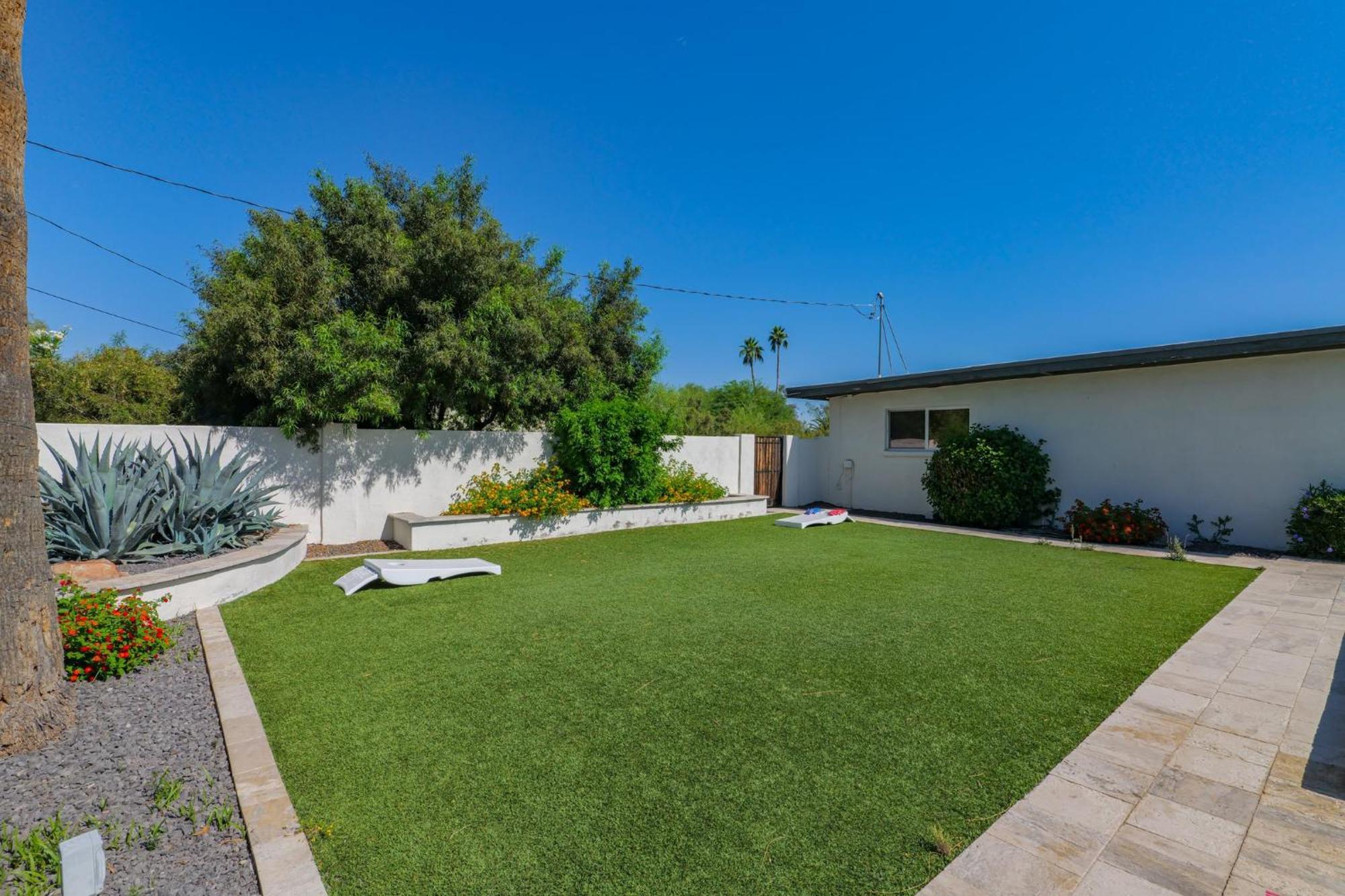 Sunkist Sanctuary In Scottsdale