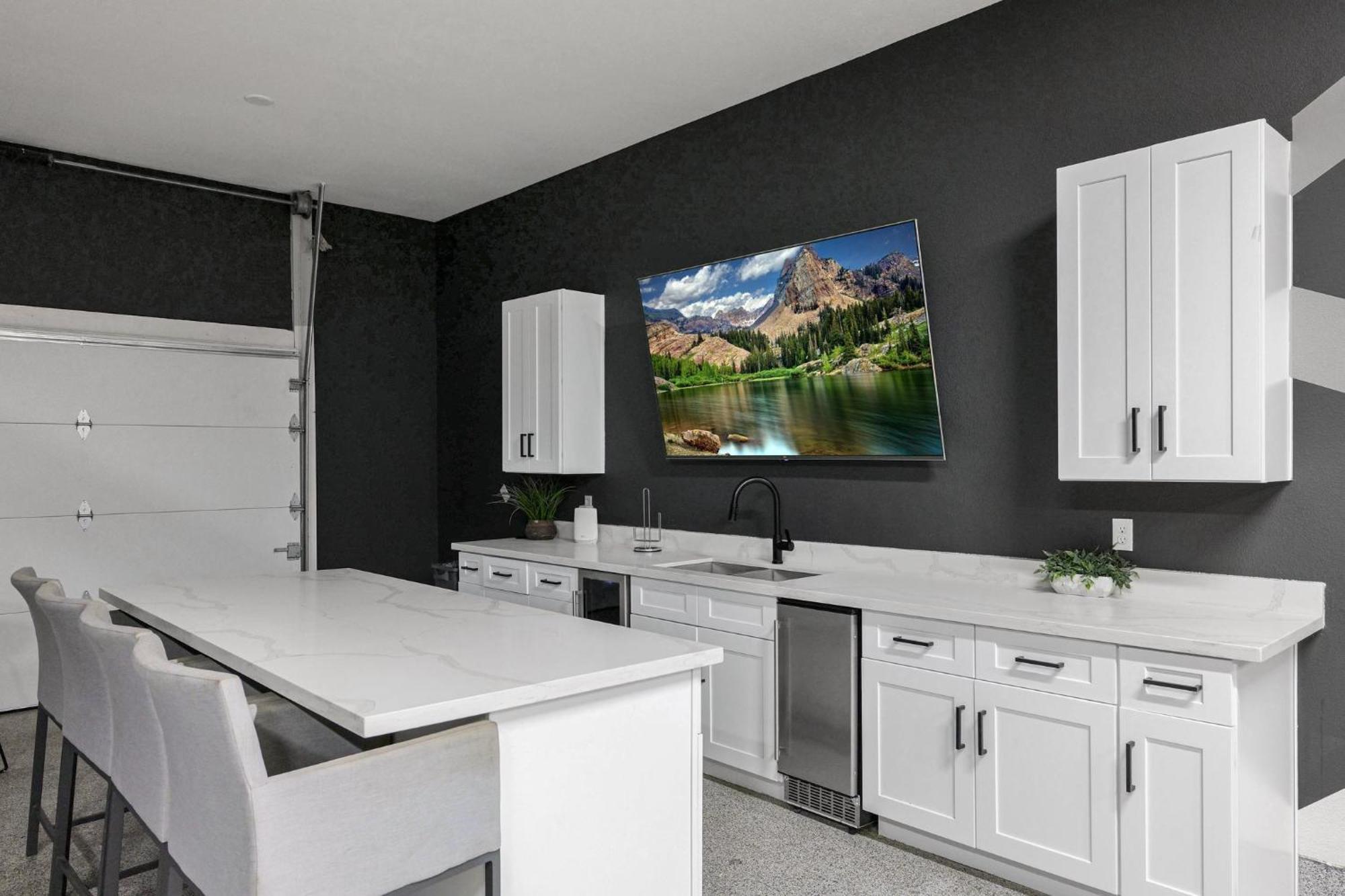 Sunkist Sanctuary In Holiday home Scottsdale