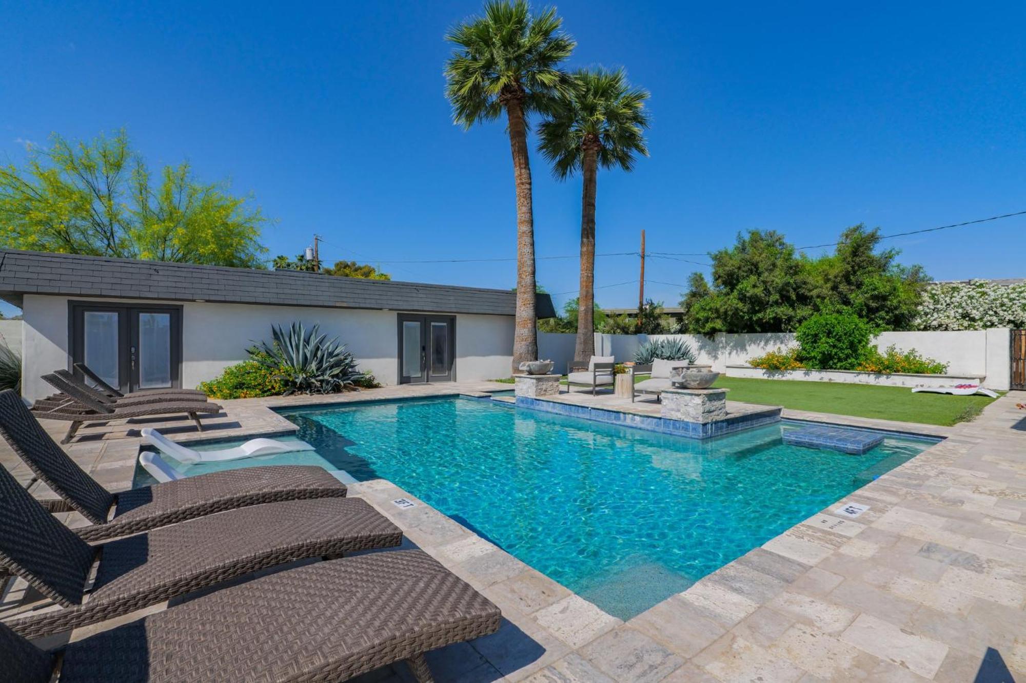 Sunkist Sanctuary In Scottsdale